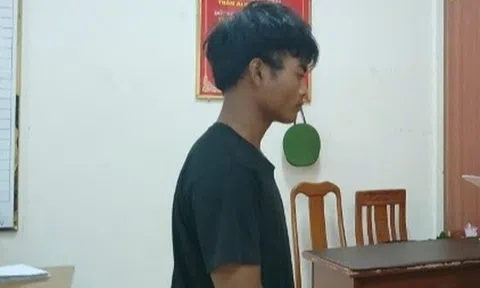 Khởi tố 2 đối tượng giả danh công an để cướp tài sản