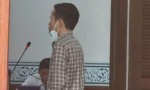 Gửi công văn xác minh của công an cho khách hàng, cựu giám đốc hầu tòa