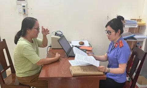 Nữ bác sĩ bị khởi tố vì lừa đảo hàng trăm triệu đồng