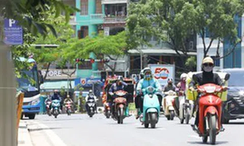Thời tiết ngày 1/5: Bắc Bộ mưa dông rải rác, Nam Bộ và Trung Bộ nắng nóng gay gắt