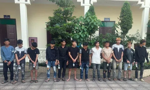 Bắt giữ chủ thầu trả lương công nhân bằng "hiện vật" ngày 3 bữa
