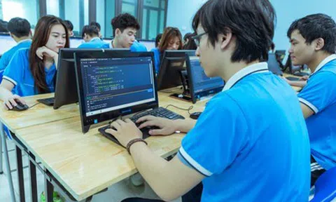 Bộ GD&ĐT lấy ý kiến dự thảo Thông tư về ứng dụng công nghệ trong giáo dục đại học