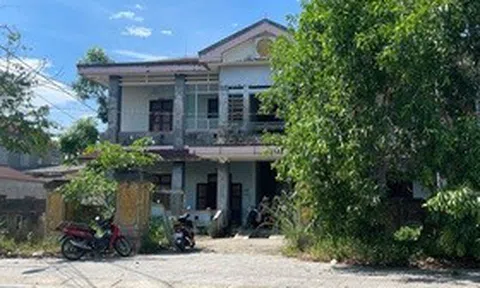 Điều tra nghi án chồng cũ dùng dao tấn công vợ trọng thương rồi tự sát