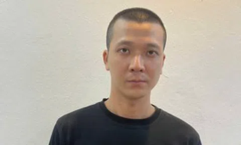 Bắt giữ đối tượng dùng dao đe doạ hai vợ chồng tại bến chờ xe buýt
