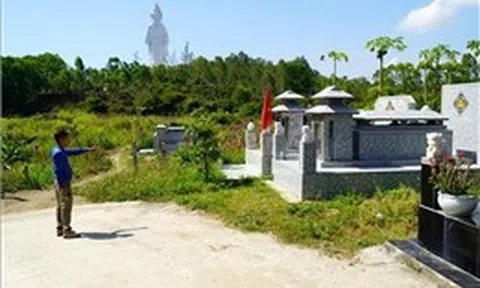 'Phù phép' đất nông nghiệp thành khu an táng, bán tràn lan