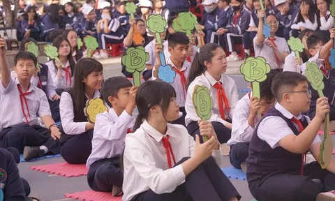 Phó Giám đốc Sở GD&ĐT Lâm Đồng: Mạng xã hội tác động tiêu cực, làm lệch lạc suy nghĩ một bộ phận giới trẻ