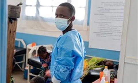 Châu Âu hỗ trợ ứng phó đợt bùng phát dịch Ebola tại châu Phi