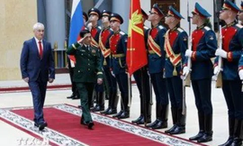 Tăng cường hợp tác quốc phòng Việt Nam-Liên bang Nga