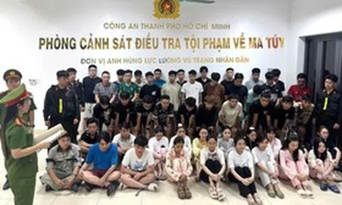 Triệt phá tụ điểm ma túy trong quán bar Revo, khởi tố 50 đối tượng