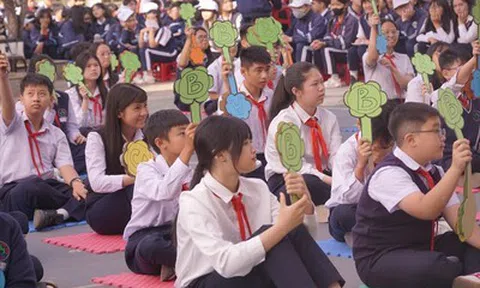 Phó Giám đốc Sở GD&ĐT Lâm Đồng: Mạng xã hội tác động tiêu cực, làm lệch lạc suy nghĩ một bộ phận giới trẻ