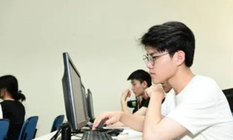 Điểm thi Đánh giá tư duy đợt 3: Thủ khoa đạt 93,76 điểm