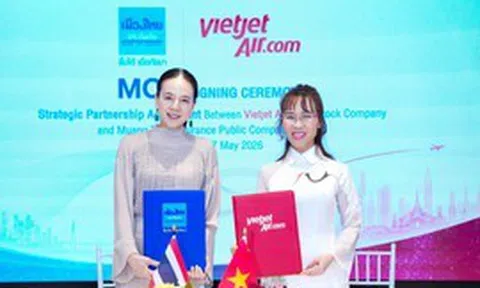 Vietjet đồng hành cùng bóng đá và tình hữu nghị Việt Nam - Thái Lan
