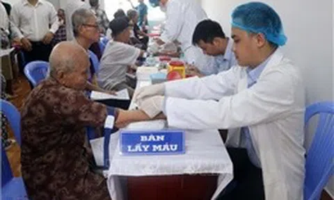 Thí điểm khám sức khỏe miễn phí, lập sổ sức khỏe điện tử cho người dân