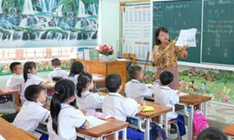 Nhà giáo được hưởng phụ cấp ưu đãi theo nghề từ 20-80%