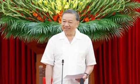 Đổi mới phương thức lãnh đạo của Đảng để làm cho đất nước phát triển bền vững