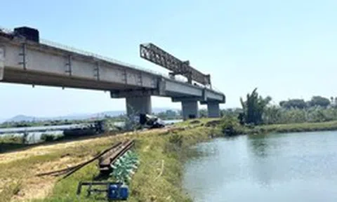 Đà Nẵng: Cắt hợp đồng nhà thầu, cầu trăm tỷ có thoát cảnh dang dở?