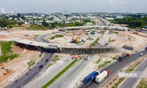 Cận cảnh nút giao thông đồ sộ trên tuyến Vành đai 3, Tp.HCM đang thành hình