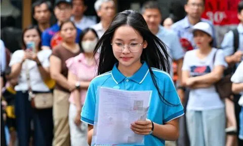 Trường THPT chuyên đầu tiên công bố điểm chuẩn vào lớp 10 với nhiều bất ngờ