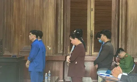 Nhiều con nghiện được giải cứu bằng “lá bài” xác nhận cư trú
