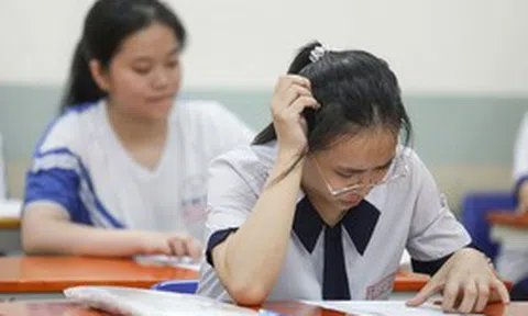 Bí quyết làm bài thi đạt điểm cao môn tiếng Anh
