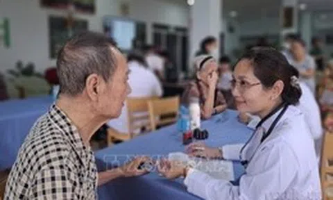 Bước chuyển từ chữa bệnh sang chăm sóc sức khỏe chủ động