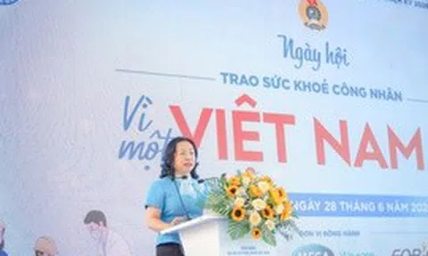Trao sức khỏe để người lao động yên tâm cống hiến