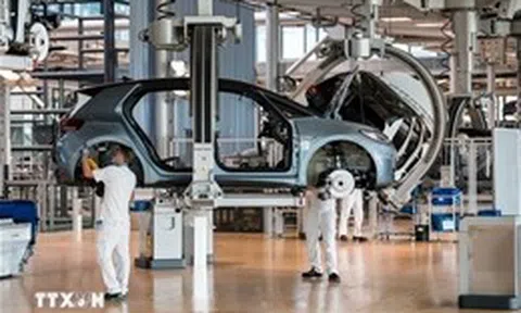 Xe điện tạo động lực tăng trưởng cho thị trường ô tô châu Âu