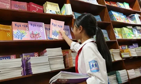 Từ năm học 2029-2030, học sinh toàn quốc được miễn phí sách giáo khoa