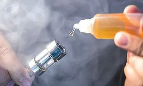 Cảnh báo tình trạng ma túy ngụy trang trong tinh dầu thuốc lá điện tử