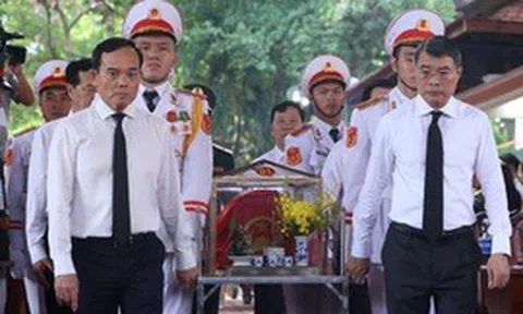 Thủ tướng Lê Minh Hưng: Bằng mọi giá, phải nỗ lực, quyết tâm cao nhất để tìm kiếm, quy tập và xác định danh tính hài cốt liệt sĩ