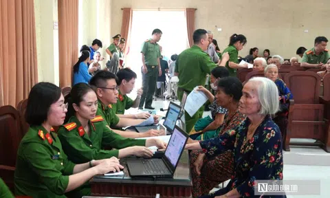 Niềm tin từ mẫu ADN - Bài 1: Chiếc hộp gỗ cũ và di nguyện cuối của cha mẹ