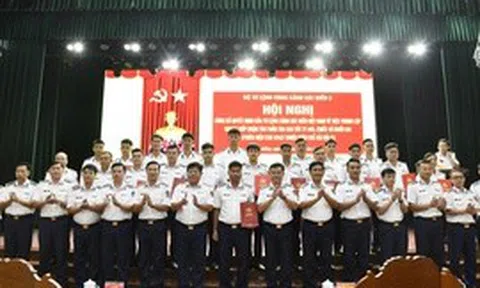 Vùng Cảnh sát biển 2 thành lập khung tiếp nhận tàu tuần tra cao tốc TT-400