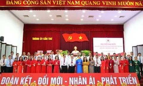 Hội Chữ thập đỏ Cần Thơ bước vào nhiệm kỳ mới với yêu cầu chuyên nghiệp hóa hoạt động nhân đạo
