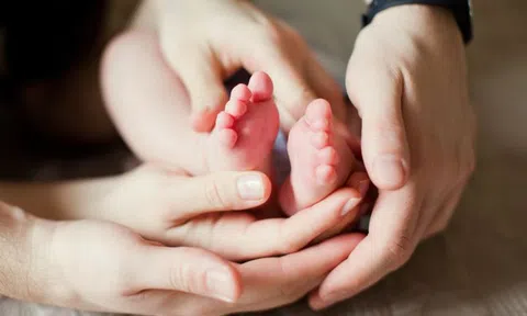 Chế độ thai sản khi sinh con thứ hai theo quy định mới nhất, người lao động cần biết