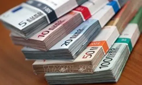 ECB cân nhắc tăng gấp đôi tỷ lệ dự trữ bắt buộc
