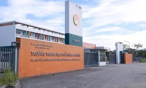 Thí sinh tại điểm thi THPT Chuyên Tuyên Quang vẫn được đăng ký xét tuyển đại học trong lúc chờ kết luận