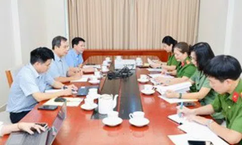 Bộ GD&ĐT và Bộ Công an phối hợp ngăn chặn bạo lực học đường
