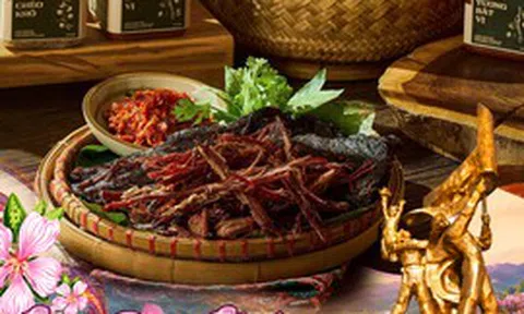 Đặc sản Điện Biên hội tụ tại Hà Nội qua không gian 'Điện Biên phố'