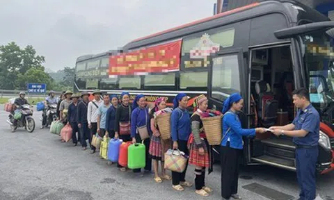 Đề xuất bổ sung hệ thống chống lật cho xe khách giường nằm