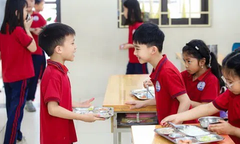 6 xã ở Hà Nội vi phạm trong tổ chức bữa ăn bán trú trường học