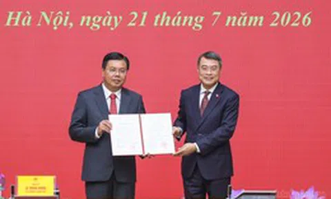 Bí thư Tỉnh uỷ An Giang Nguyễn Tiến Hải được giao Quyền Bộ trưởng Bộ Nội vụ