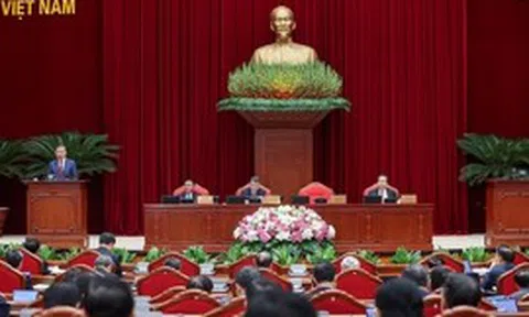 Các quyết sách được Trung ương thông qua phải tạo ra 4 bước chuyển chiến lược