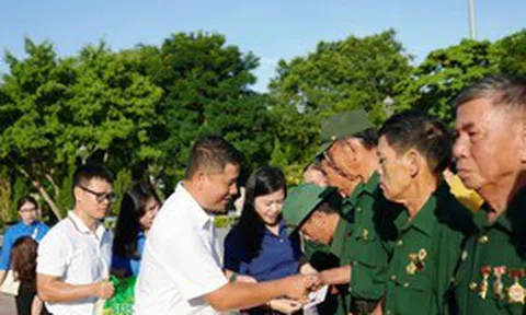 Tháng Bảy tri ân, lan tỏa nghĩa tình