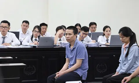 Vụ ông chủ thực phẩm "Baby Shark": Tranh luận gay gắt về căn cứ xác định hàng giả