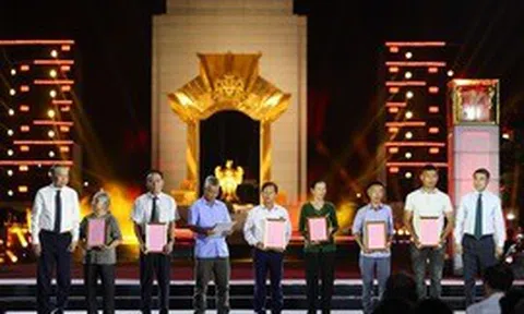 Tổng Bí thư, Chủ tịch nước Tô Lâm dự Cầu truyền hình ‘Sao sáng dẫn đường’
