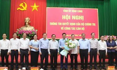 Ông Nguyễn Mạnh Hùng giữ chức Phó Bí thư Thường trực Tỉnh ủy Vĩnh Long