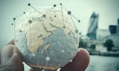 Ông chủ quỹ quản lý tài sản lớn nhất thế giới: "Mâu thuẫn Nga - Ukraine đặt dấu chấm hết cho toàn cầu hóa!"