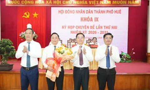 Đồng chí Lê Trí Thanh được bầu giữ chức Chủ tịch UBND TP. Huế
