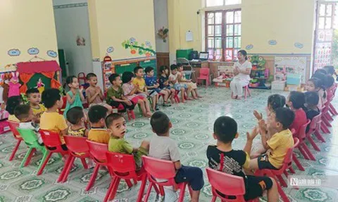 Thực hiện phổ cập giáo dục mầm non cho trẻ em từ 3 đến 5 tuổi, không dạy trước chương trình lớp 1