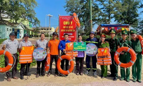 Thêm “lá chắn” phòng đuối nước tại các bãi biển ở Lâm Đồng